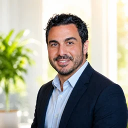Arash Yazdani, Founder & CEO of Modeo